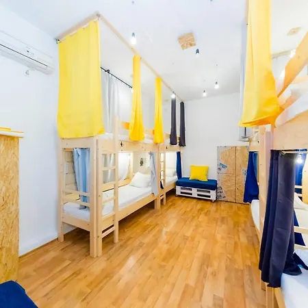 Cloud 9 House דירה