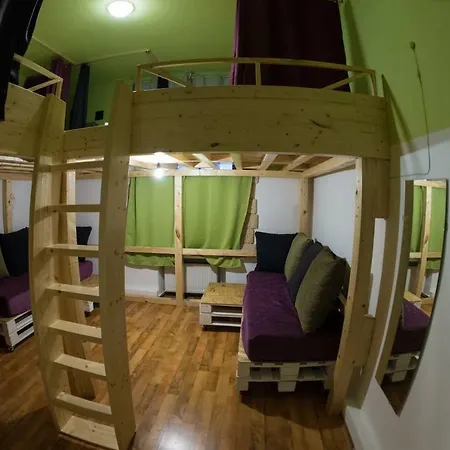 Cloud 9 House *