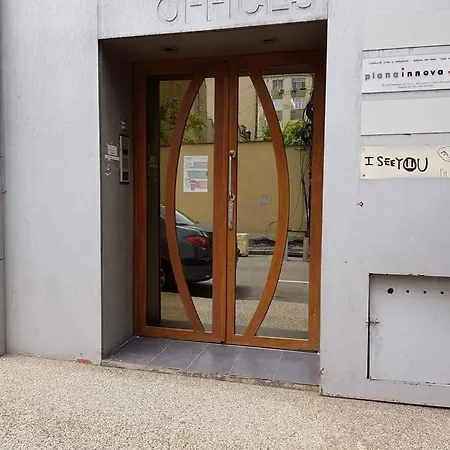 Cloud 9 House Apartment