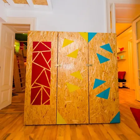 Cloud 9 House