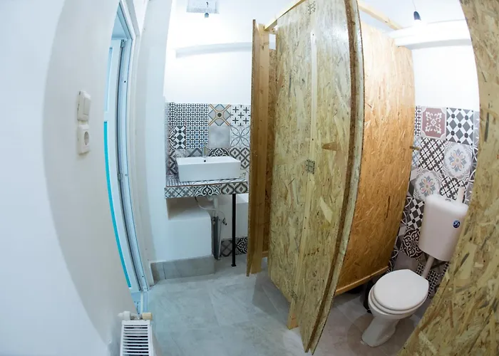 Cloud 9 House Бухарест